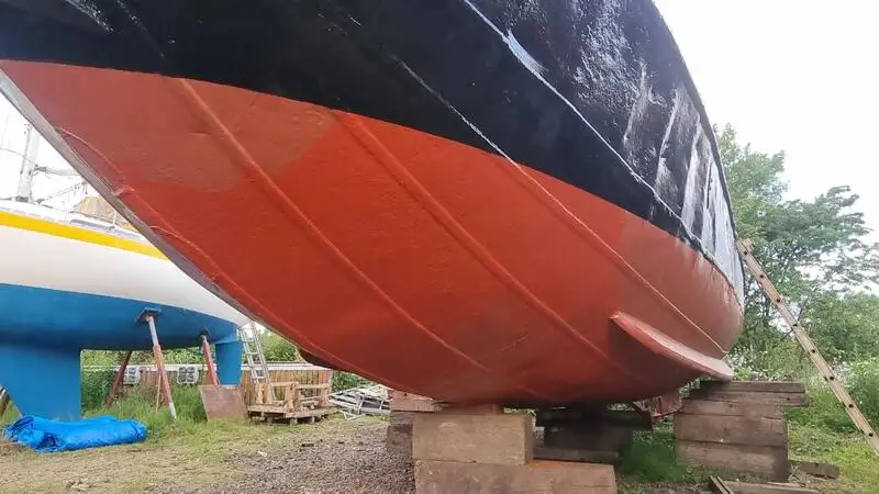 Kapal kerja keur dijual