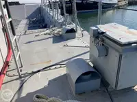 Kapal pendaratan, tangki keur dijual