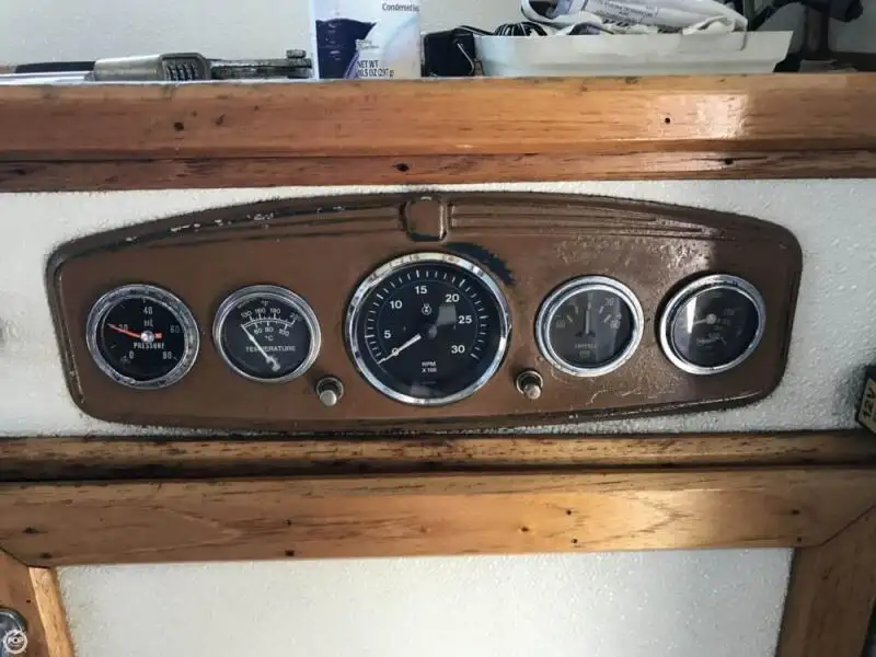Kapal penarik keur dijual
