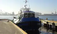 Tow boat pikeun dijual