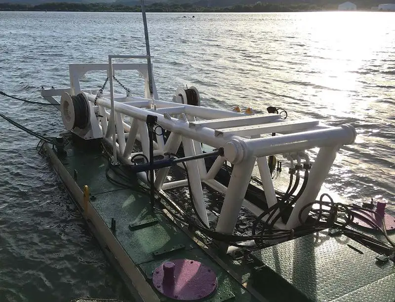 Kapal keruk keur dijual