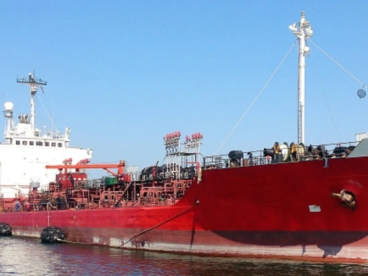 Kapal tangki minyak/bahan kimia keur dijual