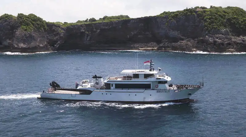 Kapal survei keur dijual