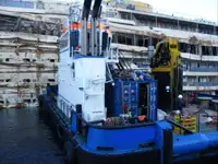 Kapal penarik keur dijual