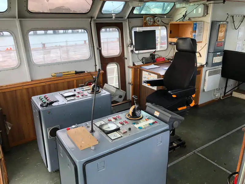 Kapal penarik keur dijual