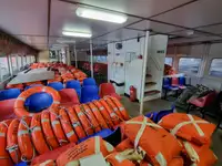 Kapal pesiar keur dijual