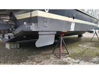 Kapal survei keur dijual