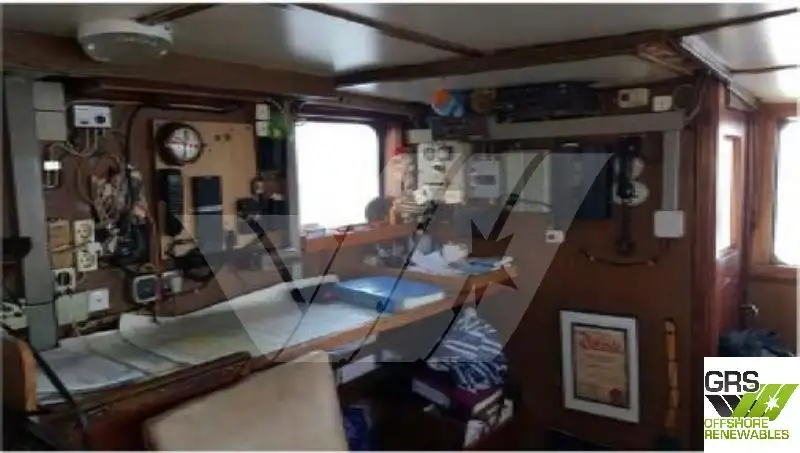 Kapal kerja keur dijual
