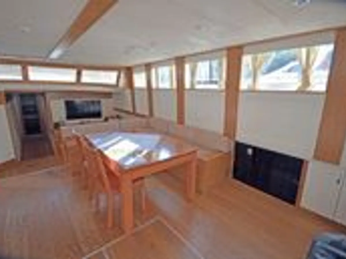 Yacht keur dijual
