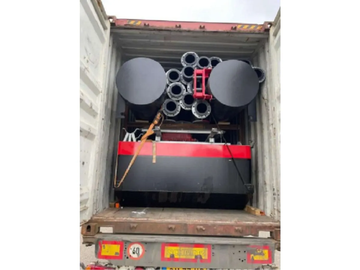 Kapal keruk keur dijual