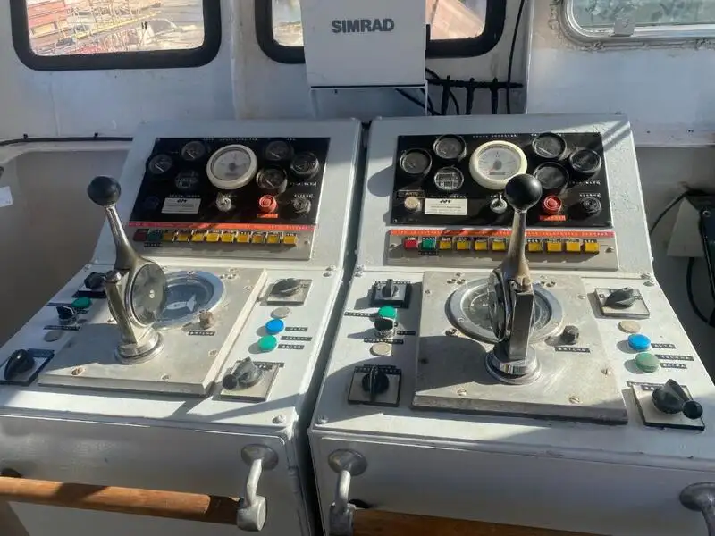 Kapal penarik keur dijual