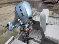 Kapal kerja keur dijual