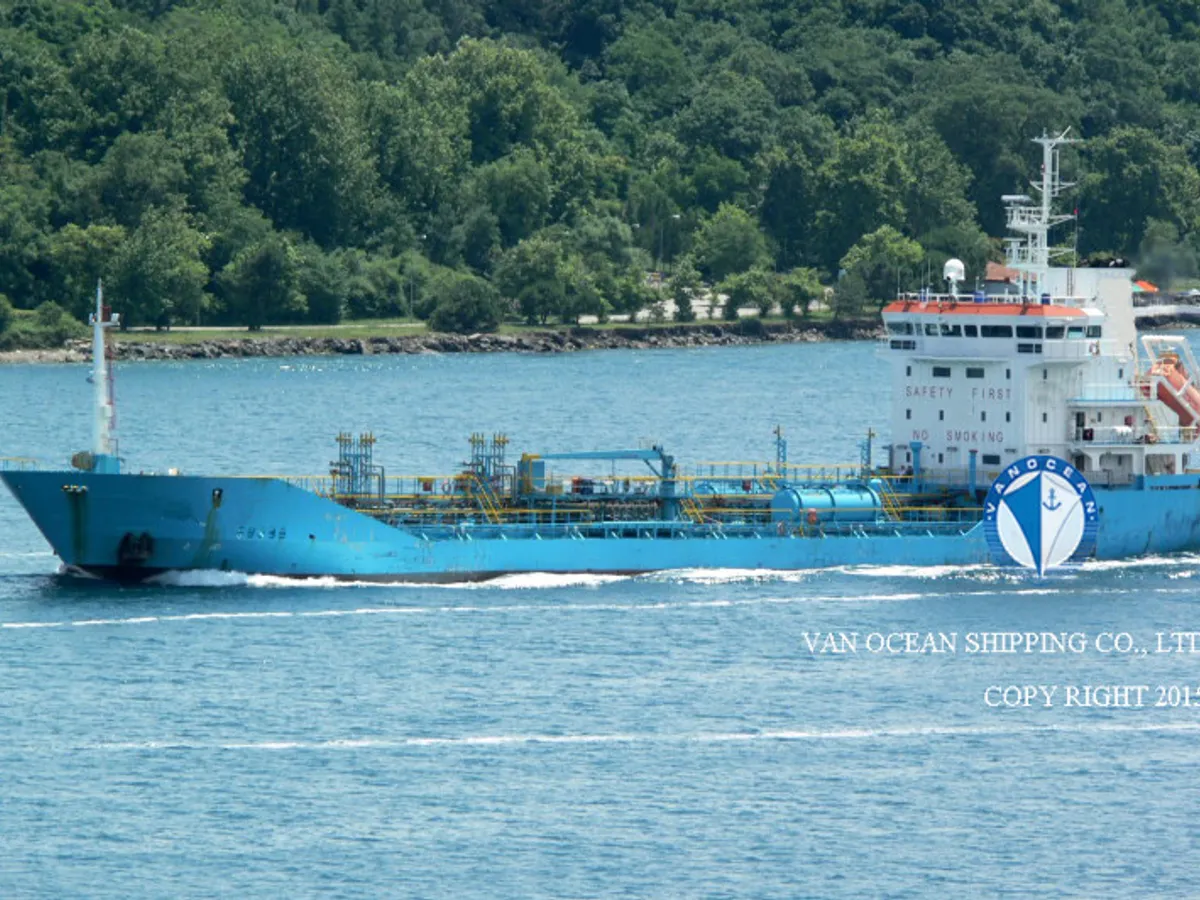 Kapal tangki minyak/bahan kimia keur dijual