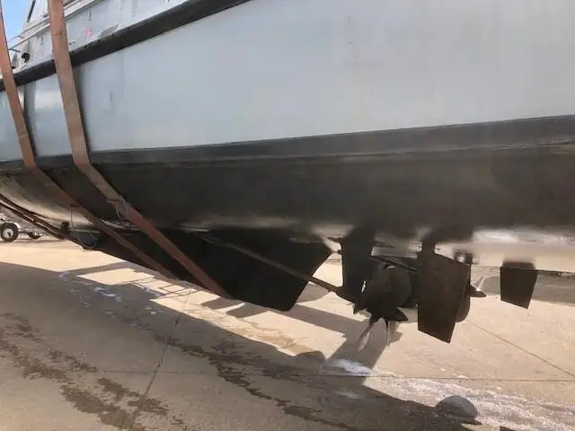 Kapal survei keur dijual