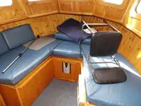 Kapal kerja keur dijual