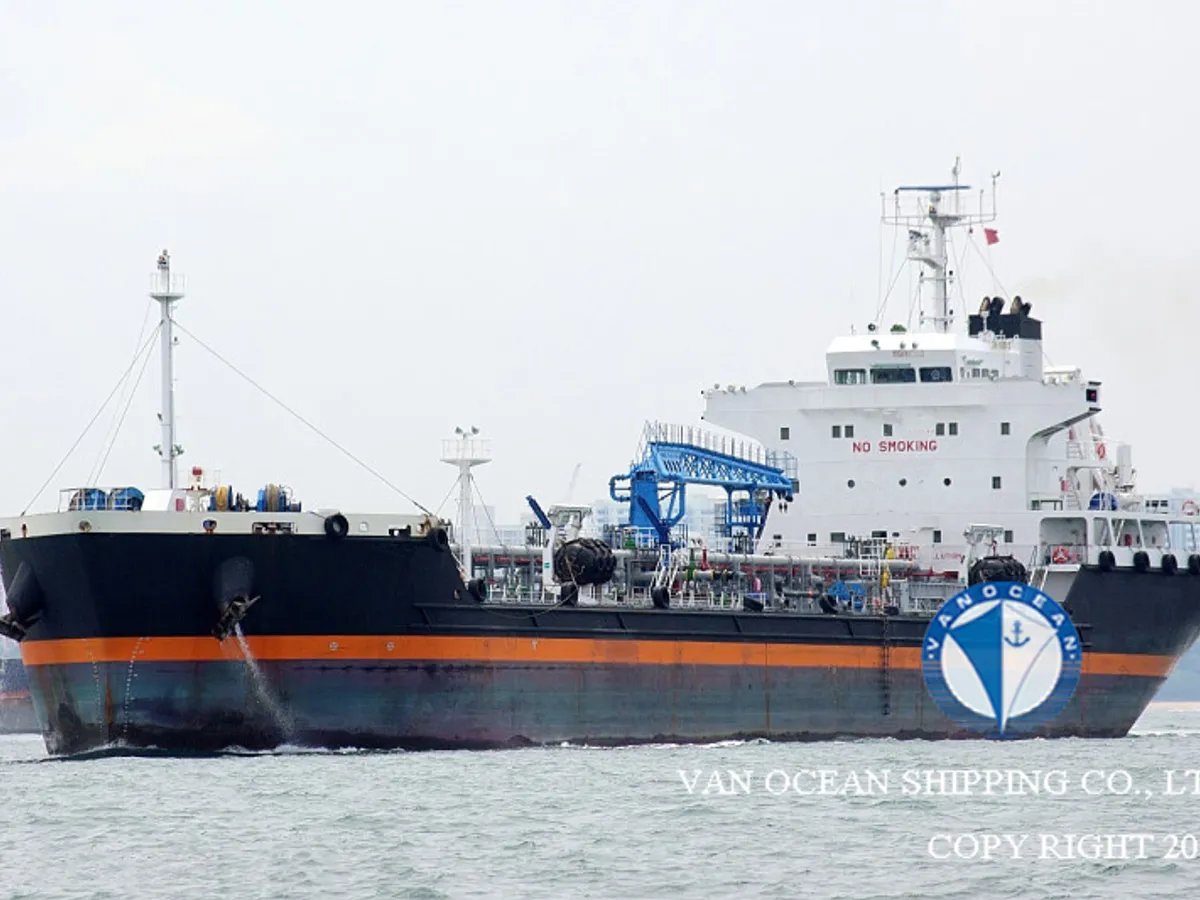 Kapal tangki minyak/bahan kimia keur dijual