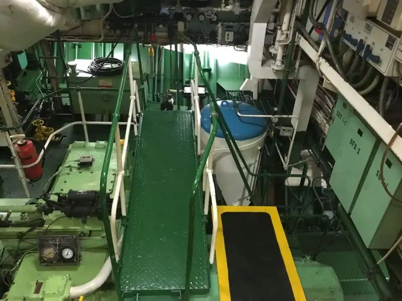 Kapal Pangiriman Cepat (FSV) keur dijual
