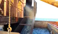 Kapal keruk keur dijual