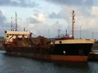 Kapal keruk keur dijual