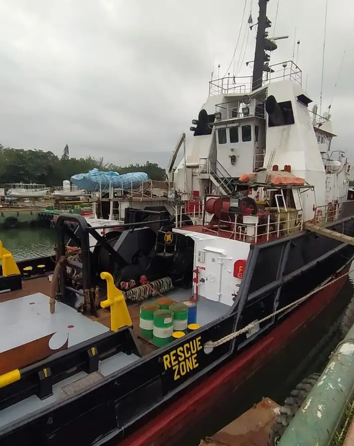 Kapal penarik keur dijual