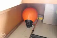 Kapal pangolahan lautan keur dijual