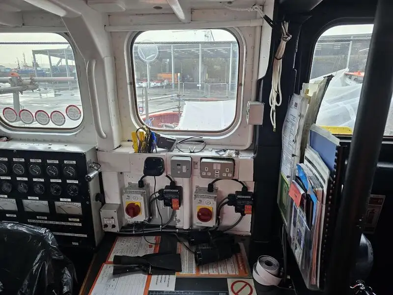Kapal penyelamat keur dijual