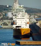 Ro-Ro ship pikeun dijual