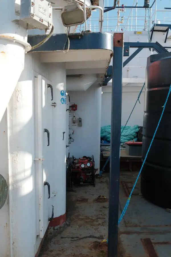 Kapal survei keur dijual