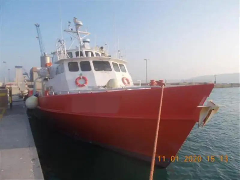 Kapal kru keur dijual