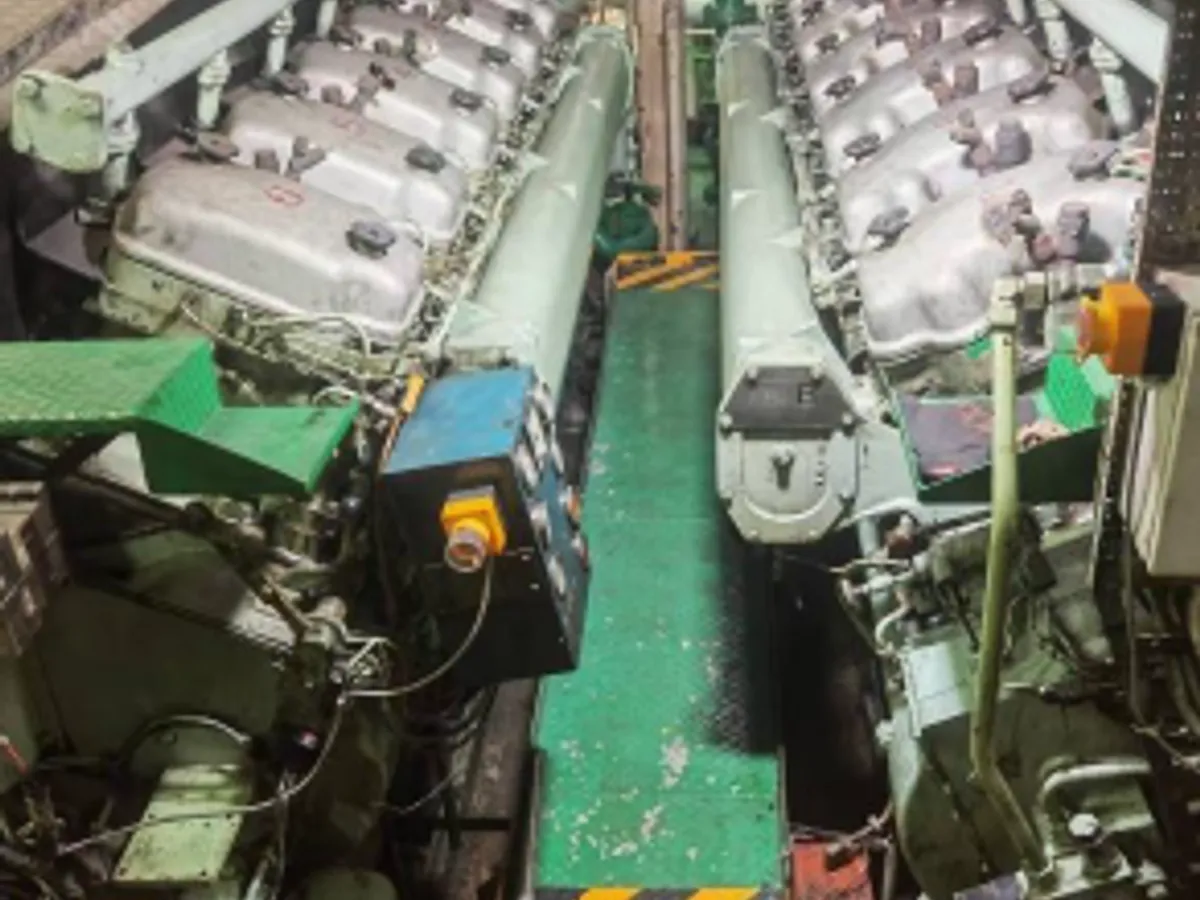 Kapal Penarik Jangkar (AHTS) keur dijual