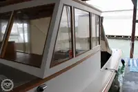 Kapal pangolahan lautan keur dijual