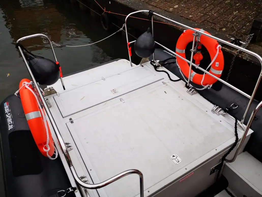 Kapal kontainer keur dijual