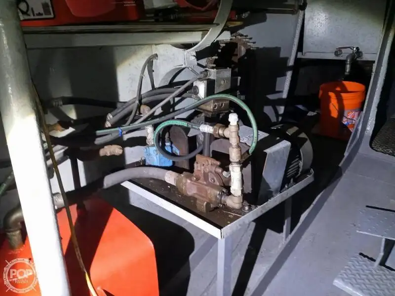 Kapal pesiar keur dijual