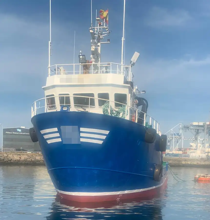 Kapal kerja keur dijual