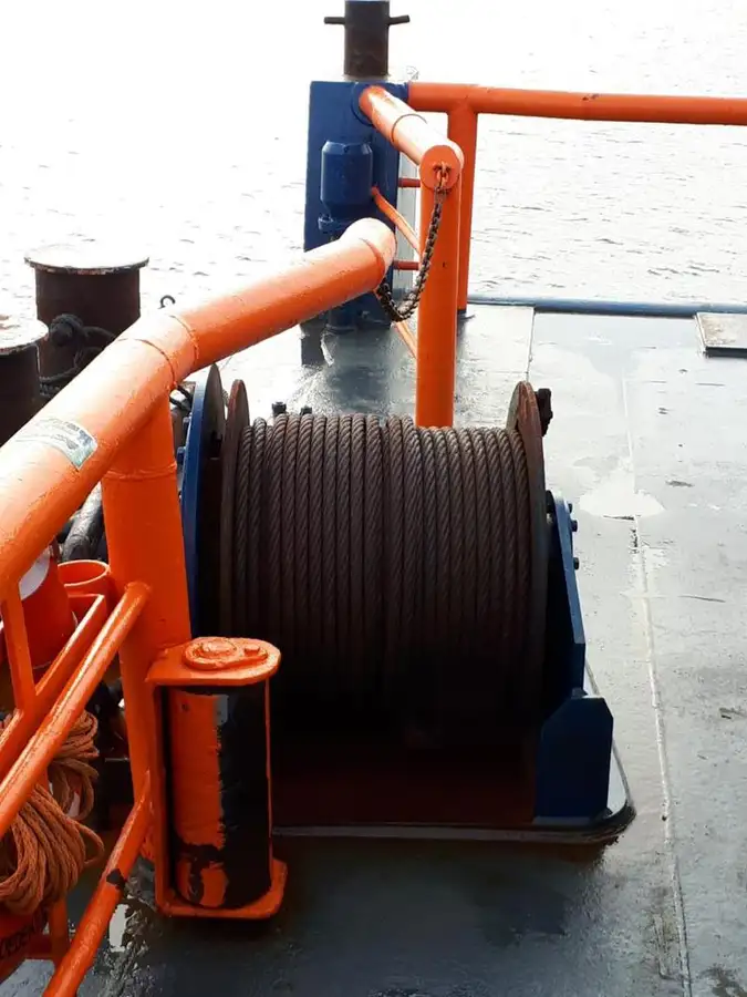 Kapal penarik keur dijual