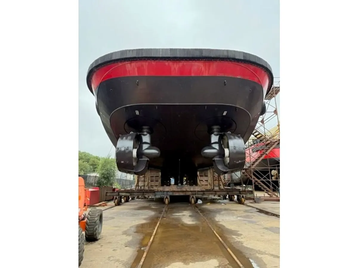 Kapal tunda keur dijual