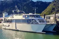 Kapal panumpang keur dijual