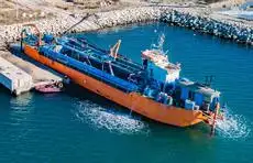 Kapal keruk keur dijual