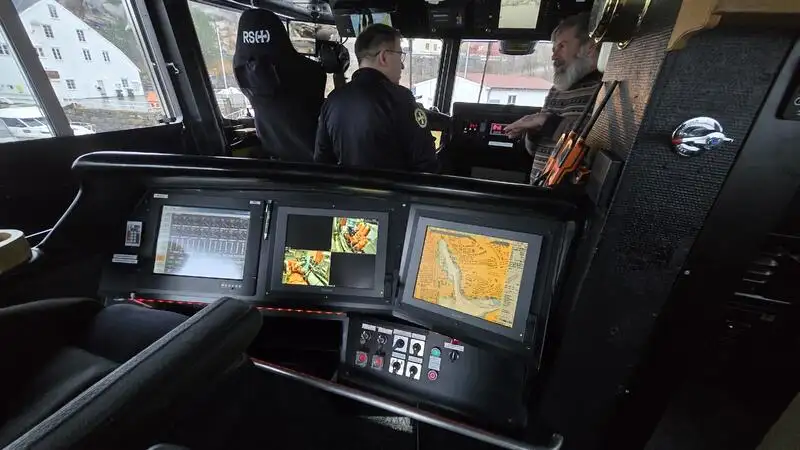 Kapal penarik keur dijual