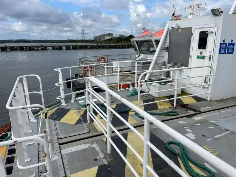 Kapal kontainer keur dijual