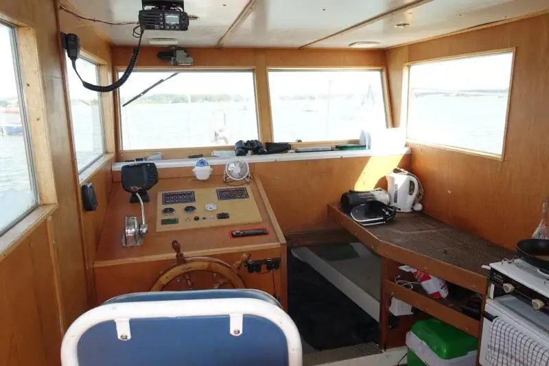 Kapal tunda keur dijual