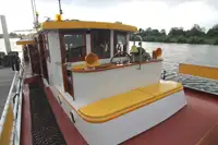 Kapal pesiar keur dijual