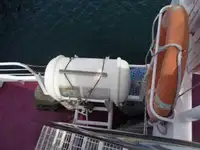 Kapal pangangkut barang curah keur dijual