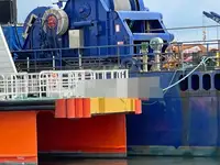 Kapal kontainer keur dijual
