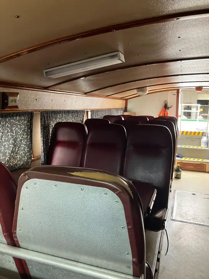 Kapal kru keur dijual