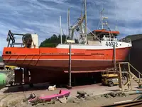 Logam rongsokan keur dijual