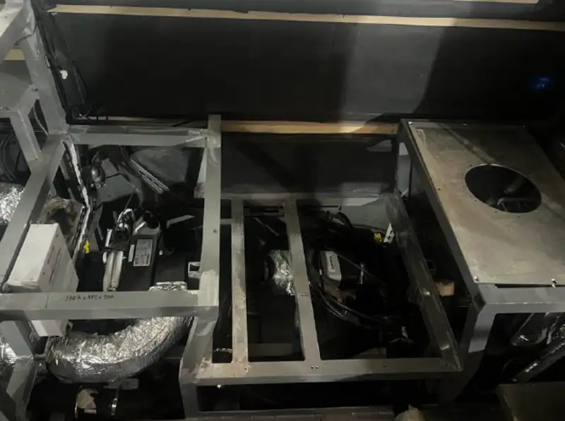 Kapal kerja keur dijual