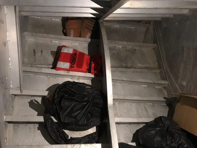 Kapal kontainer keur dijual