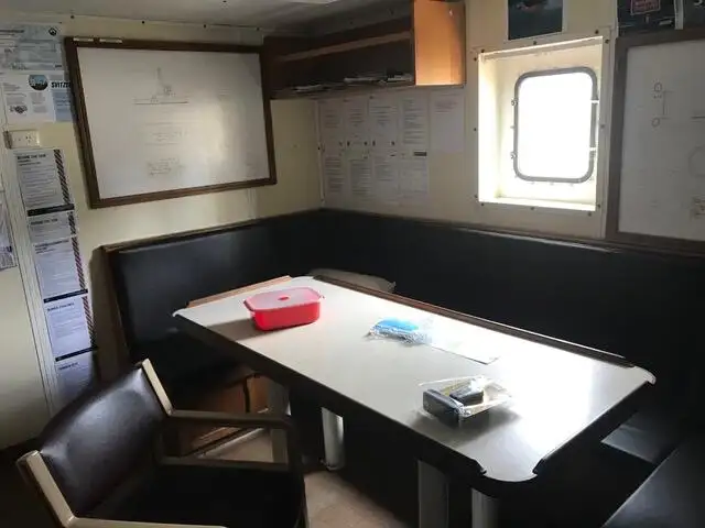 Kapal penarik keur dijual