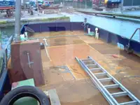Kapal kerja keur dijual